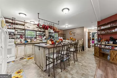 266 Robin Hood Drive, Murrayville, GA 30564 - Photo 5