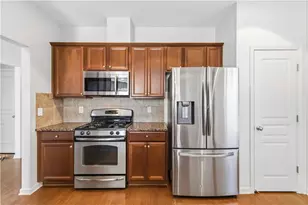 5675 Falls Landing Dr, Cumming, GA 30040 - Photo 9