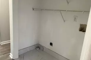 2511 Thorngate Dr, Acworth, GA 30101 - Photo 17