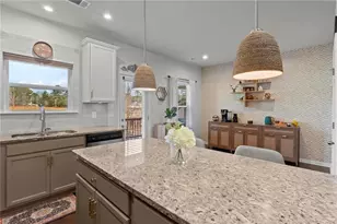 3521 Hedgeway Ln, Kennesaw, GA 30144 - Photo 17