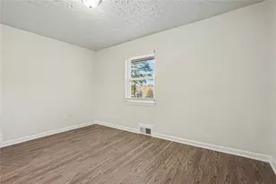 1660 Valencia Rd, Decatur, GA 30032 - Photo 13