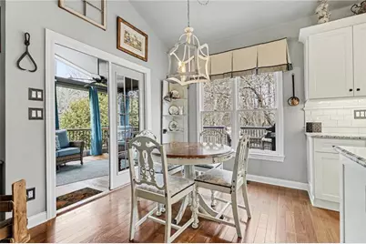 5995 Lake Windsor Parkway, Buford, GA 30518 - Photo 13