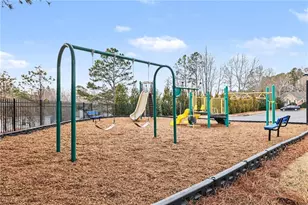 5995 Lake Windsor Pkwy, Buford, GA 30518 - Photo 29