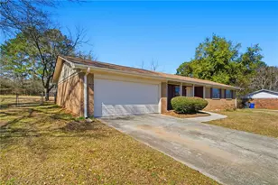 1621 Wesley Way NW, Conyers, GA 30012 - Photo 3