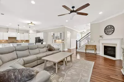 113 Austin Drive, Atlanta, GA 30328 - Photo 9