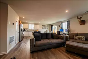 377 Cartecay Dr, Calhoun, GA 30701 - Photo 3