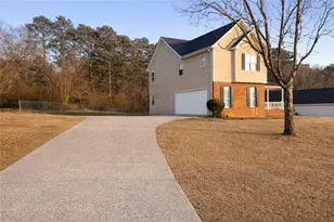 302 Mountberry Ct, Loganville, GA 30052 - Photo 3