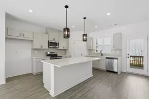 6137 Wayburn St, Tucker, GA 30084 - Photo 3