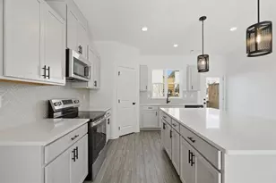 6137 Wayburn St, Tucker, GA 30084 - Photo 5