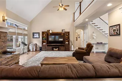 100 Hunting Valley Trail, Cumming, GA 30040 - Photo 11