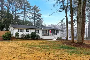 10 Valley Forest Ln SE, Smyrna, GA 30082 - Photo 5