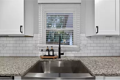 10 Valley Forest Lane SE, Smyrna, GA 30082 - Photo 17