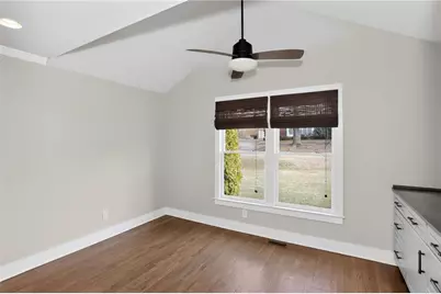 86 Woodstock Road, Roswell, GA 30075 - Photo 21