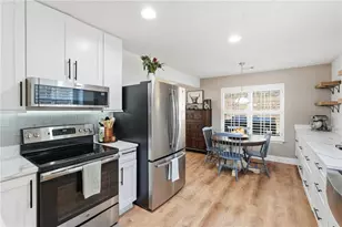 1230 Skipping Rock Ln, Grayson, GA 30017 - Photo 13