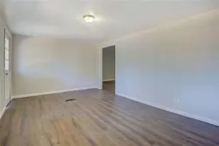 201 Oglesby Bridge Rd, Conyers, GA 30094 - Photo 5