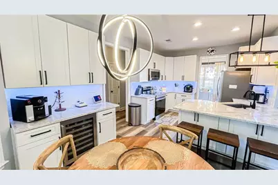 1951 Barrett Knoll Circle NW, Kennesaw, GA 30152 - Photo 7