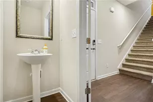 418 Lake Ridge Ln, Fairburn, GA 30213 - Photo 5