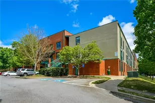 1736 Liberty Ln, Roswell, GA 30075 - Photo 15