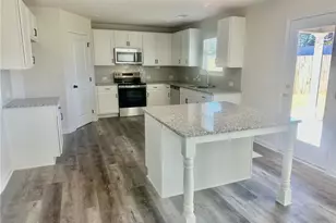 636 Rodeo Dr, Auburn, GA 30011 - Photo 9