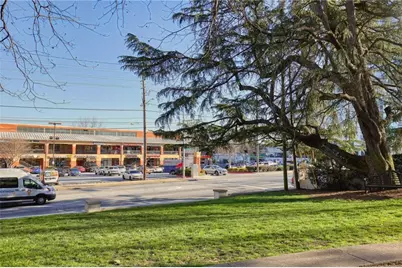 2222 Peachtree Road NW #B6, Atlanta, GA 30309 - Photo 23