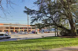 2222 Peachtree Rd NW, Atlanta, GA 30309 - Photo 23