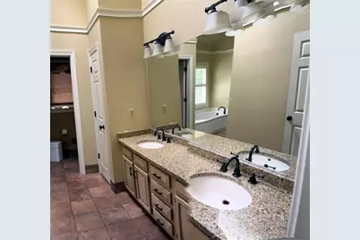 300 Shelli Lane, Roswell, GA 30075 - Photo 23