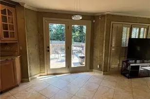 300 Shelli Ln, Roswell, GA 30075 - Photo 11