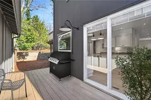 210 Leeward Ln, Roswell, GA 30076 - Photo 29