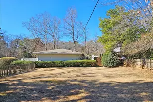 1131 Milmar Dr NW, Atlanta, GA 30327 - Photo 31