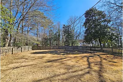 1131 Milmar Drive NW, Atlanta, GA 30327 - Photo 29