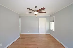 1131 Milmar Dr NW, Atlanta, GA 30327 - Photo 15