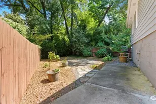 2238 Ridgedale Rd NE, Atlanta, GA 30317 - Photo 31