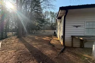 1667 Lake Louella Rd, Suwanee, GA 30024 - Photo 31