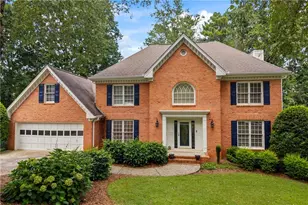 2205 Parliament Dr, Lawrenceville, GA 30043 - Photo 3