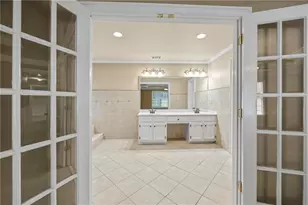 2205 Parliament Dr, Lawrenceville, GA 30043 - Photo 63