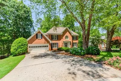 2205 Parliament Drive, Lawrenceville, GA 30043 - Photo 3