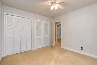 3643 Woodstream Circle NE, Atlanta, GA 30319 - Photo 19