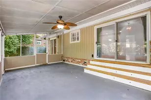 3643 Woodstream Cir NE, Atlanta, GA 30319 - Photo 21