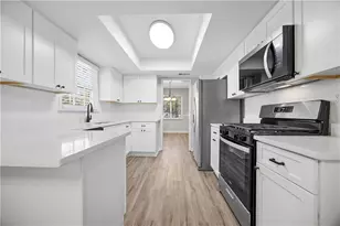 10090 Timberstone Rd, Alpharetta, GA 30022 - Photo 7