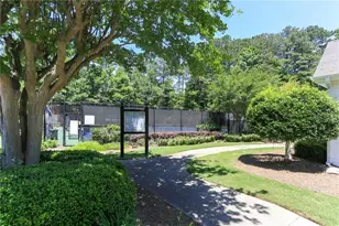 205 Devonshire Dr, Alpharetta, GA 30022 - Photo 23