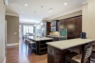 3625 Brookleigh Ln NE, Atlanta, GA 30319 - Photo 9