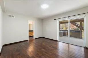 14440 Cogburn Rd, Alpharetta, GA 30004 - Photo 41