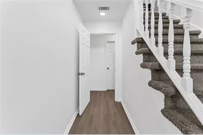 870 Hounds Ridge Court, Lawrenceville, GA 30043 - Photo 11