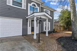 870 Hounds Ridge Ct, Lawrenceville, GA 30043 - Photo 3