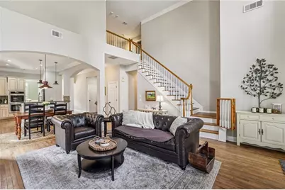 1200 Dunwoody Village Drive, Dunwoody, GA 30338 - Photo 17