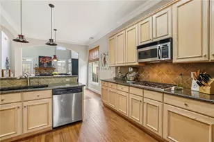 1200 Dunwoody Village Dr, Dunwoody, GA 30338 - Photo 9