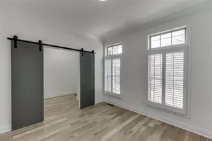 10674 Weir Way, Alpharetta, GA 30022 - Photo 9