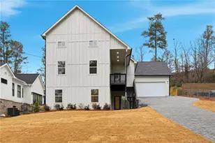2009 Kenwood Pl SE, Smyrna, GA 30082 - Photo 1