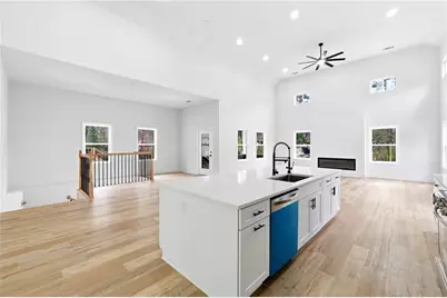 2009 Kenwood Place SE, Smyrna, GA 30082 - Photo 9