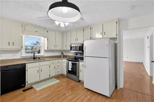 9018 Lakeview Pkwy, Villa Rica, GA 30180 - Photo 9